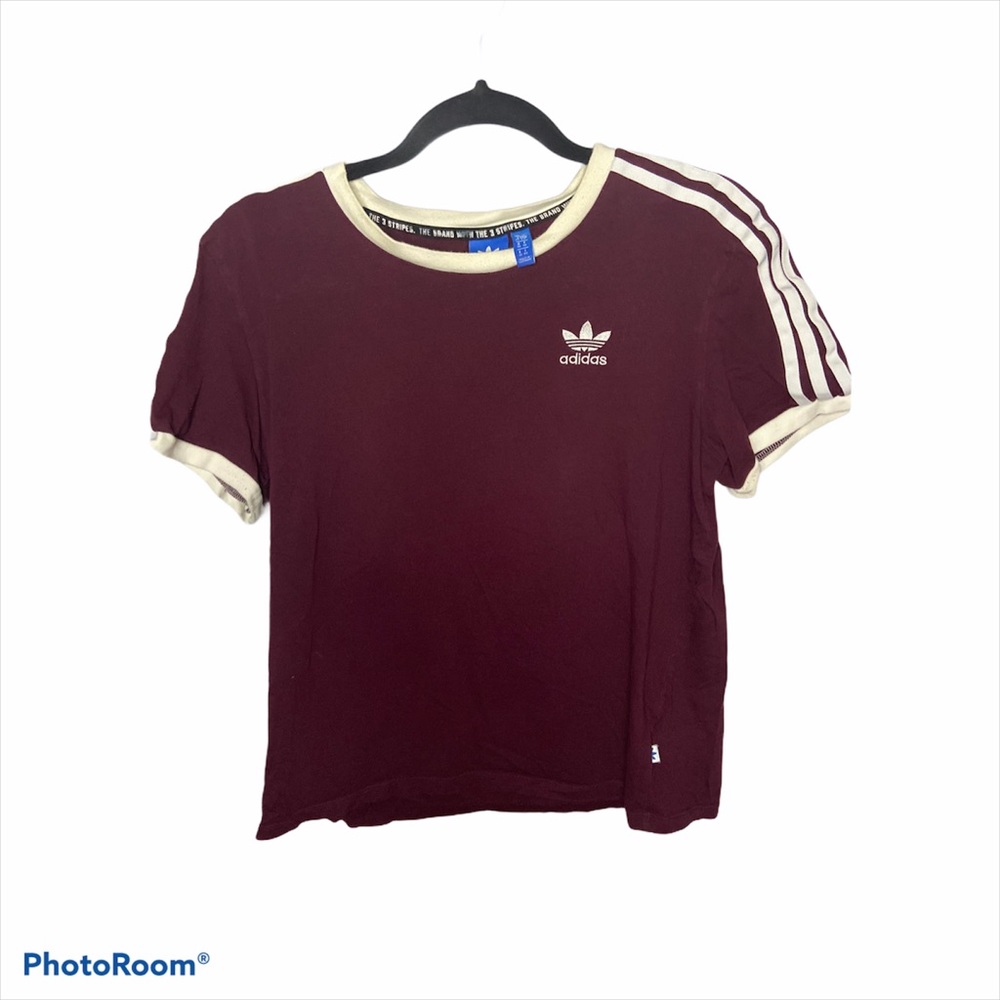 Adidas small t-shirt